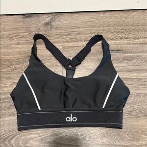 ALO Airlift Suit Up Bra (size S)
